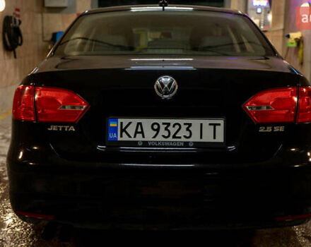 Фольксваген Джетта 2012 в Изюме на Automoto.ua Черный Фольксваген Джетта, объемом двигателя 2.5 л и пробегом 289 тыс. км за 5999 $, фото 1 на Automoto.ua