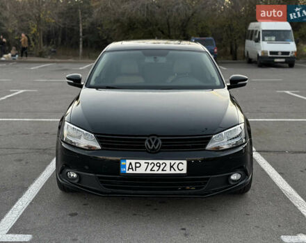 Черный Фольксваген Джетта, объемом двигателя 1.97 л и пробегом 229 тыс. км за 9500 $, фото 11 на Automoto.ua
