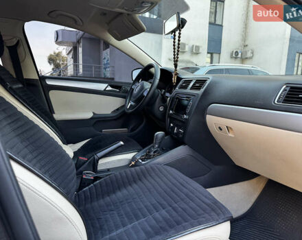 Фольксваген Джетта 2012 в Черкассах на Automoto.ua Черный Фольксваген Джетта, объемом двигателя 2.48 л и пробегом 261 тыс. км за 9900 $, фото 10 на Automoto.ua