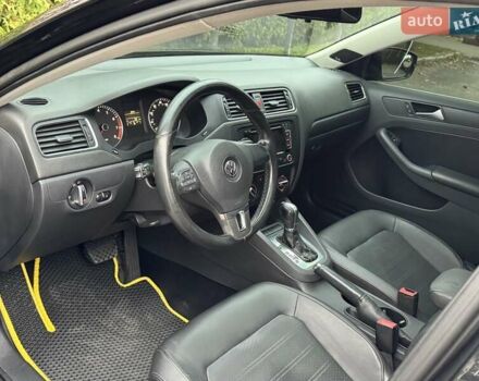 Чорний Фольксваген Джетта, об'ємом двигуна 2.5 л та пробігом 260 тис. км за 8900 $, фото 21 на Automoto.ua