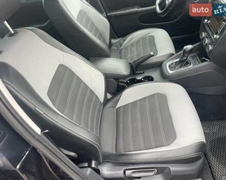 Чорний Фольксваген Джетта, об'ємом двигуна 1.6 л та пробігом 264 тис. км за 8100 $, фото 16 на Automoto.ua