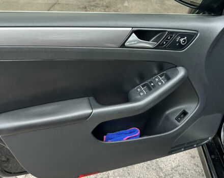 Черный Фольксваген Джетта, объемом двигателя 1.97 л и пробегом 363 тыс. км за 10500 $, фото 27 на Automoto.ua