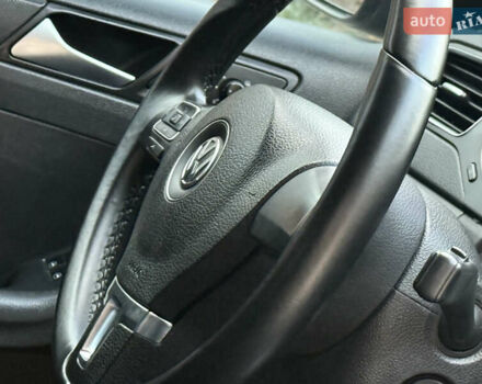 Черный Фольксваген Джетта, объемом двигателя 2.5 л и пробегом 186 тыс. км за 8750 $, фото 56 на Automoto.ua