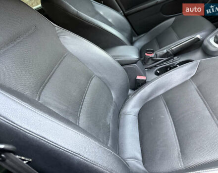 Черный Фольксваген Джетта, объемом двигателя 2.5 л и пробегом 186 тыс. км за 8750 $, фото 48 на Automoto.ua