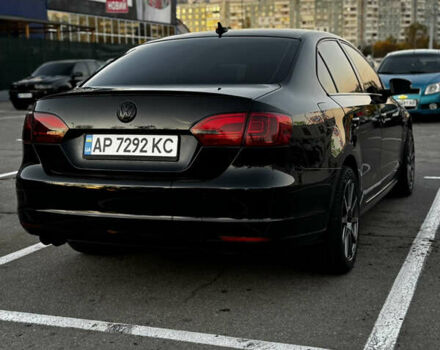 Черный Фольксваген Джетта, объемом двигателя 1.97 л и пробегом 229 тыс. км за 9500 $, фото 7 на Automoto.ua