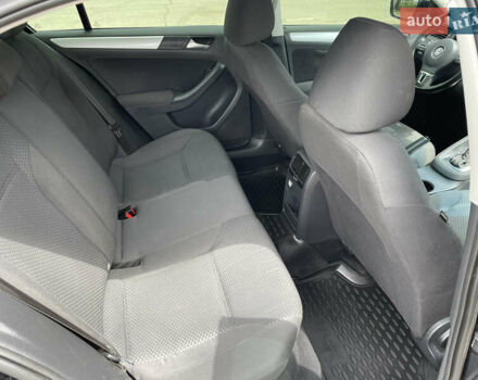 Чорний Фольксваген Джетта, об'ємом двигуна 1.39 л та пробігом 199 тис. км за 8499 $, фото 31 на Automoto.ua