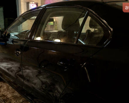 Фольксваген Джетта 2012 в Изюме на Automoto.ua Черный Фольксваген Джетта, объемом двигателя 2.5 л и пробегом 289 тыс. км за 5999 $, фото 4 на Automoto.ua