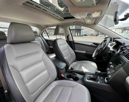 Черный Фольксваген Джетта, объемом двигателя 1.4 л и пробегом 252 тыс. км за 8300 $, фото 13 на Automoto.ua