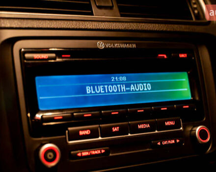 Фольксваген Джетта 2012 в Изюме на Automoto.ua Черный Фольксваген Джетта, объемом двигателя 2.5 л и пробегом 289 тыс. км за 5999 $, фото 11 на Automoto.ua