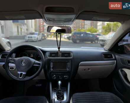 Фольксваген Джетта 2012 в Черкассах на Automoto.ua Черный Фольксваген Джетта, объемом двигателя 2.48 л и пробегом 261 тыс. км за 9900 $, фото 13 на Automoto.ua