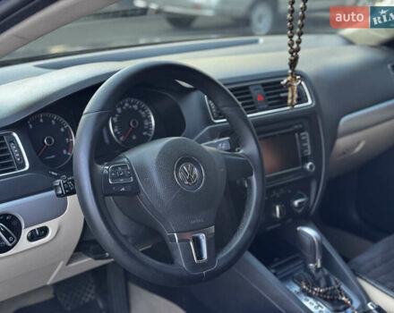 Фольксваген Джетта 2012 в Черкассах на Automoto.ua Черный Фольксваген Джетта, объемом двигателя 2.48 л и пробегом 261 тыс. км за 9900 $, фото 11 на Automoto.ua