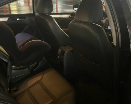 Черный Фольксваген Джетта, объемом двигателя 2.5 л и пробегом 364 тыс. км за 6499 $, фото 6 на Automoto.ua