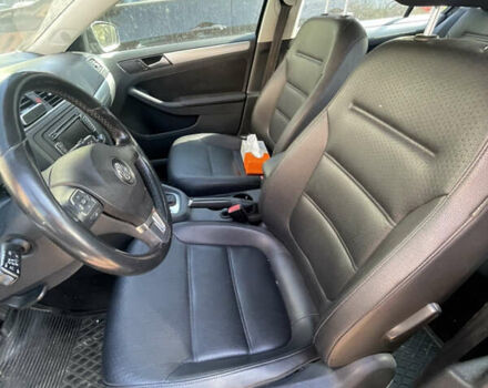 Черный Фольксваген Джетта, объемом двигателя 1.8 л и пробегом 126 тыс. км за 9900 $, фото 5 на Automoto.ua