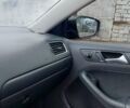 Фольксваген Джетта 2013 в Изюме на Automoto.ua Черный Фольксваген Джетта, объемом двигателя 1.98 л и пробегом 98 тыс. км за 8800 $, фото 4 на Automoto.ua