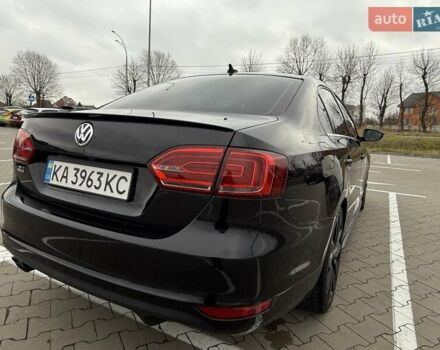 Черный Фольксваген Джетта, объемом двигателя 2 л и пробегом 171 тыс. км за 12800 $, фото 22 на Automoto.ua