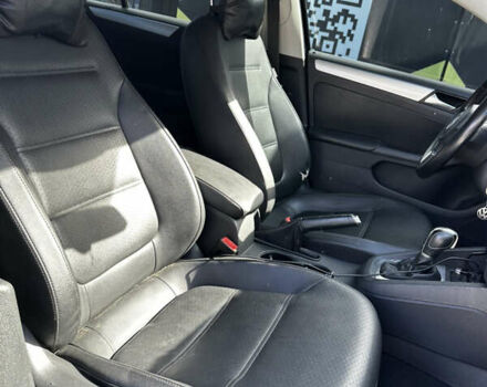 Черный Фольксваген Джетта, объемом двигателя 2.48 л и пробегом 243 тыс. км за 8200 $, фото 12 на Automoto.ua