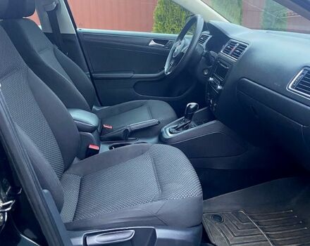 Черный Фольксваген Джетта, объемом двигателя 2 л и пробегом 267 тыс. км за 8300 $, фото 9 на Automoto.ua