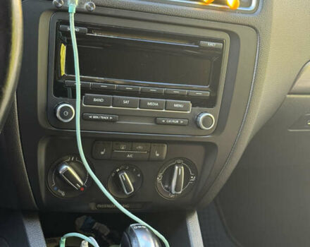 Черный Фольксваген Джетта, объемом двигателя 2 л и пробегом 103 тыс. км за 10400 $, фото 12 на Automoto.ua