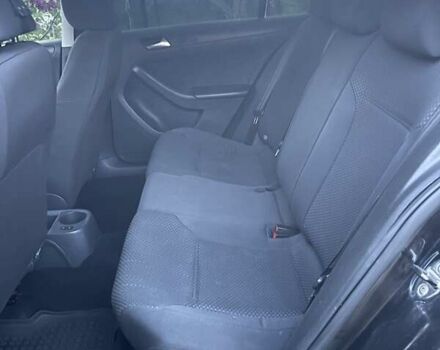 Чорний Фольксваген Джетта, об'ємом двигуна 2 л та пробігом 177 тис. км за 6950 $, фото 12 на Automoto.ua