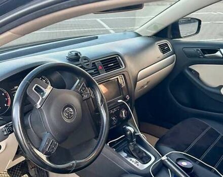 Чорний Фольксваген Джетта, об'ємом двигуна 1.8 л та пробігом 224 тис. км за 11200 $, фото 6 на Automoto.ua