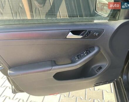 Чорний Фольксваген Джетта, об'ємом двигуна 2 л та пробігом 177 тис. км за 6950 $, фото 7 на Automoto.ua