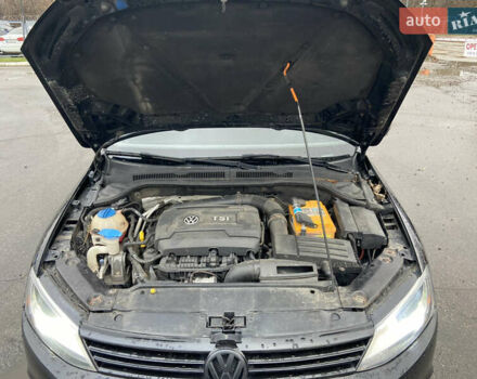 Черный Фольксваген Джетта, объемом двигателя 1.8 л и пробегом 185 тыс. км за 9900 $, фото 14 на Automoto.ua