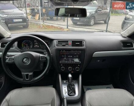 Чорний Фольксваген Джетта, об'ємом двигуна 1.4 л та пробігом 161 тис. км за 10200 $, фото 15 на Automoto.ua