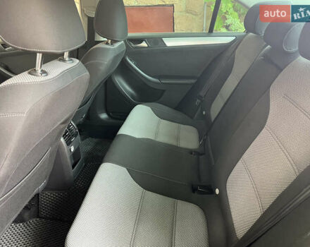 Фольксваген Джетта 2013 в Тернополе на Automoto.ua Черный Фольксваген Джетта, объемом двигателя 1.4 л и пробегом 205 тыс. км за 13000 $, фото 10 на Automoto.ua