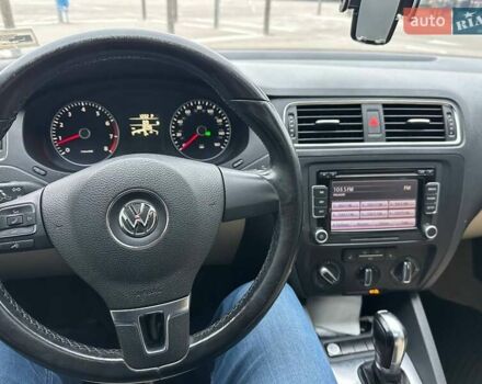 Чорний Фольксваген Джетта, об'ємом двигуна 1.8 л та пробігом 183 тис. км за 8800 $, фото 11 на Automoto.ua