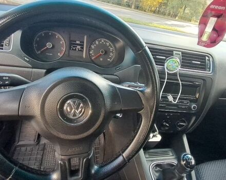 Чорний Фольксваген Джетта, об'ємом двигуна 2 л та пробігом 265 тис. км за 7200 $, фото 4 на Automoto.ua