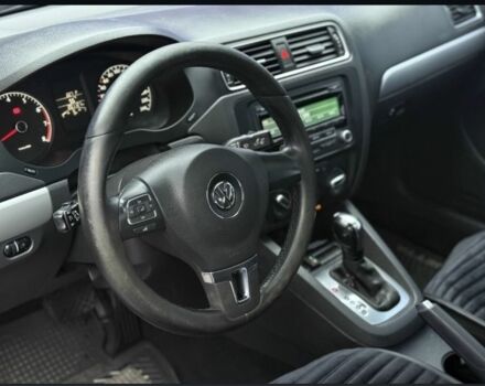 Чорний Фольксваген Джетта, об'ємом двигуна 2 л та пробігом 201 тис. км за 7499 $, фото 8 на Automoto.ua