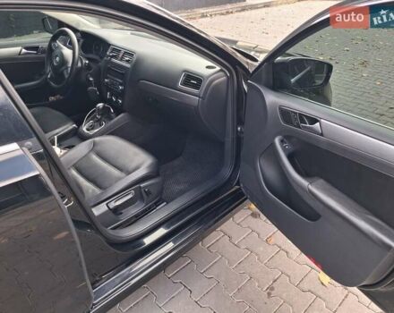 Чорний Фольксваген Джетта, об'ємом двигуна 1.97 л та пробігом 273 тис. км за 7999 $, фото 10 на Automoto.ua