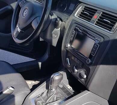 Черный Фольксваген Джетта, объемом двигателя 1.8 л и пробегом 247 тыс. км за 8500 $, фото 4 на Automoto.ua