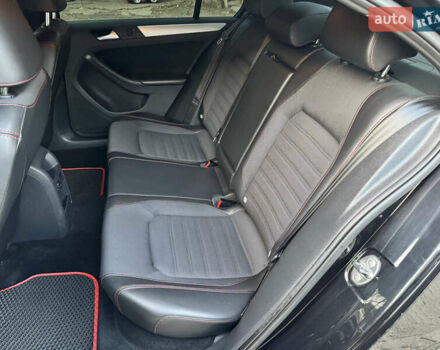 Чорний Фольксваген Джетта, об'ємом двигуна 2 л та пробігом 169 тис. км за 10300 $, фото 6 на Automoto.ua