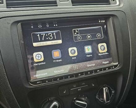 Черный Фольксваген Джетта, объемом двигателя 2.48 л и пробегом 180 тыс. км за 4700 $, фото 24 на Automoto.ua