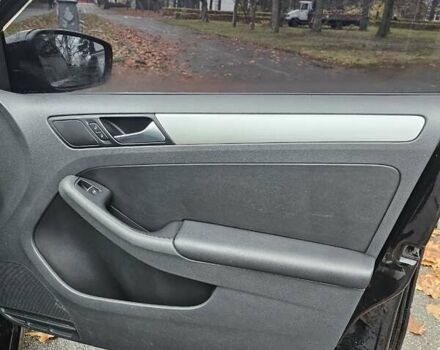 Черный Фольксваген Джетта, объемом двигателя 2.48 л и пробегом 180 тыс. км за 4700 $, фото 13 на Automoto.ua