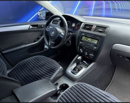 Чорний Фольксваген Джетта, об'ємом двигуна 2 л та пробігом 201 тис. км за 7499 $, фото 7 на Automoto.ua