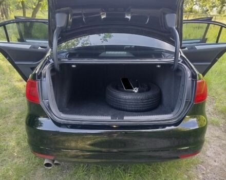 Черный Фольксваген Джетта, объемом двигателя 2.5 л и пробегом 251 тыс. км за 9550 $, фото 9 на Automoto.ua