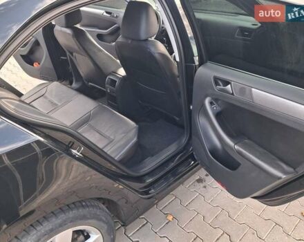 Фольксваген Джетта 2013 в Львове на Automoto.ua Черный Фольксваген Джетта, объемом двигателя 1.97 л и пробегом 278 тыс. км за 8499 $, фото 11 на Automoto.ua