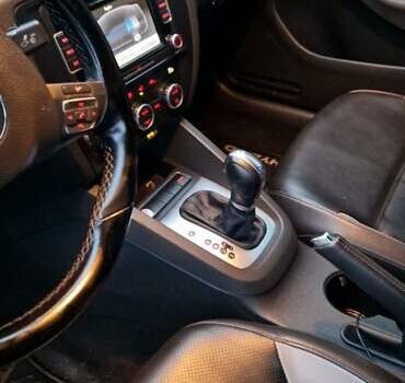 Чорний Фольксваген Джетта, об'ємом двигуна 1.4 л та пробігом 241 тис. км за 8599 $, фото 3 на Automoto.ua