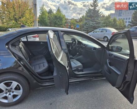 Черный Фольксваген Джетта, объемом двигателя 2 л и пробегом 250 тыс. км за 7500 $, фото 11 на Automoto.ua