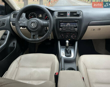 Черный Фольксваген Джетта, объемом двигателя 1.8 л и пробегом 200 тыс. км за 7499 $, фото 10 на Automoto.ua