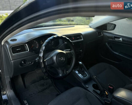 Чорний Фольксваген Джетта, об'ємом двигуна 2 л та пробігом 182 тис. км за 7700 $, фото 21 на Automoto.ua