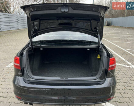 Чорний Фольксваген Джетта, об'ємом двигуна 1.8 л та пробігом 200 тис. км за 8400 $, фото 29 на Automoto.ua