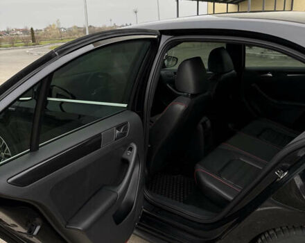 Черный Фольксваген Джетта, объемом двигателя 2 л и пробегом 146 тыс. км за 12700 $, фото 8 на Automoto.ua