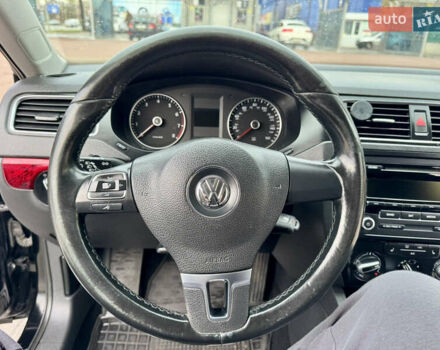 Черный Фольксваген Джетта, объемом двигателя 1.8 л и пробегом 220 тыс. км за 8500 $, фото 30 на Automoto.ua