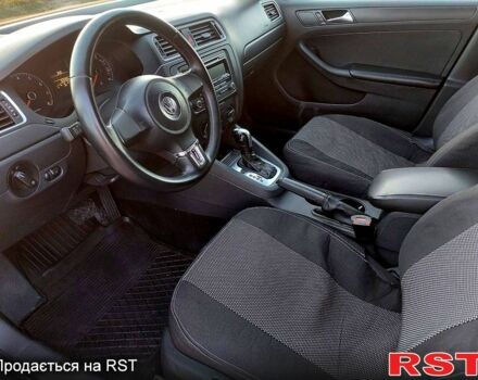 Черный Фольксваген Джетта, объемом двигателя 2 л и пробегом 200 тыс. км за 6150 $, фото 4 на Automoto.ua