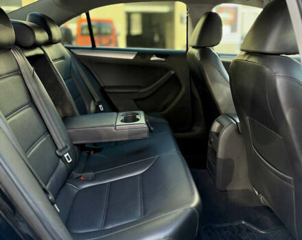 Черный Фольксваген Джетта, объемом двигателя 1.8 л и пробегом 180 тыс. км за 9599 $, фото 17 на Automoto.ua