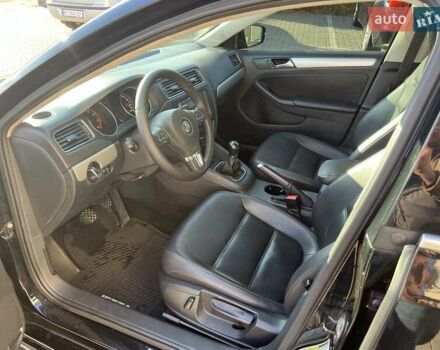 Чорний Фольксваген Джетта, об'ємом двигуна 1.8 л та пробігом 181 тис. км за 9900 $, фото 13 на Automoto.ua