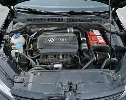 Черный Фольксваген Джетта, объемом двигателя 1.8 л и пробегом 250 тыс. км за 7900 $, фото 8 на Automoto.ua